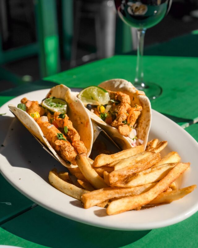 A little Gulf twist on your Cinco de Mayo celebration 🌮🍤 
.
.
.
Food Porn, Fish Tacos, Tacos, Seafood Tacos, Seafood, New Orleans Seafood, New Orleans Foodie, Nola, Eater, Nola Food, New Orleans Restaurant